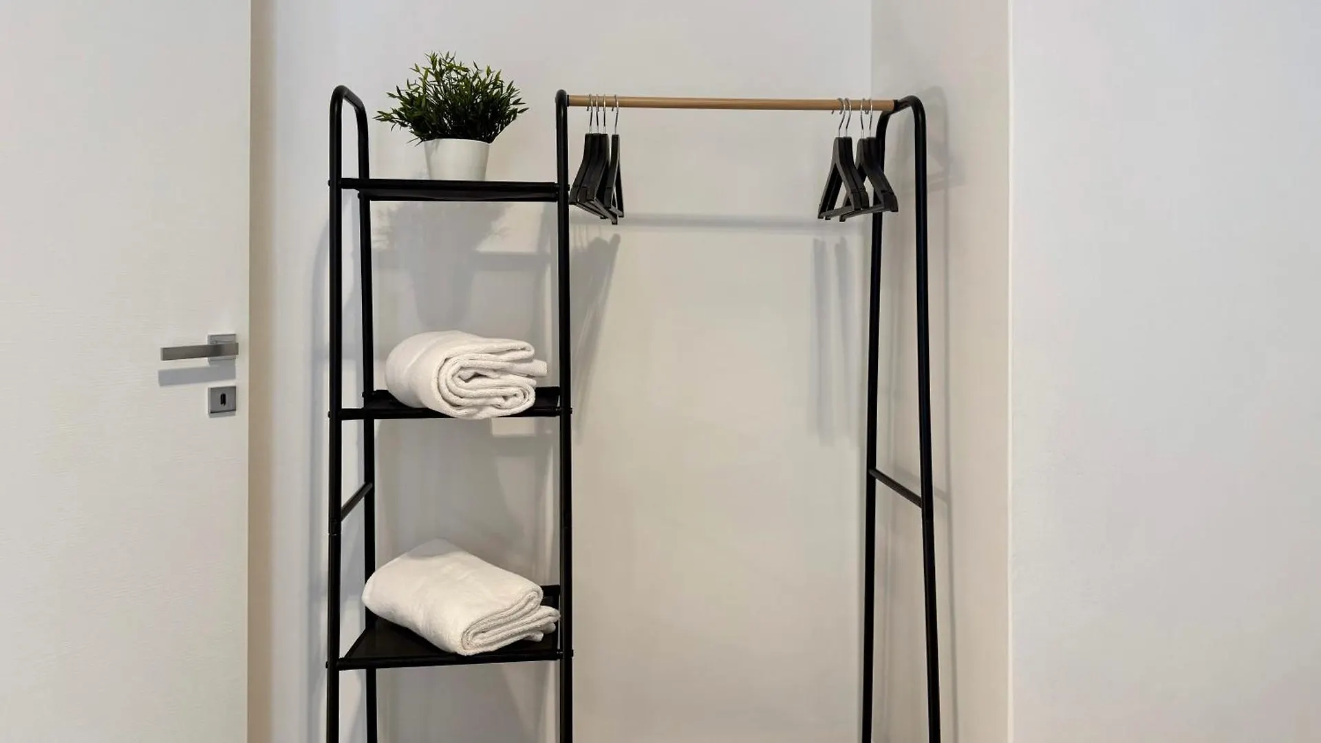 Laus Andrea Da Bari Luxury Design Apartment 1