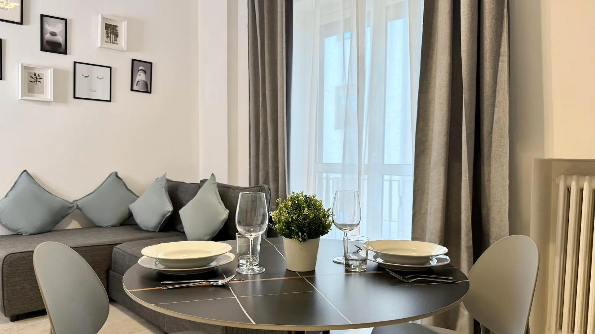 Laus Andrea Da Bari Luxury Design Apartment 1 0*,
