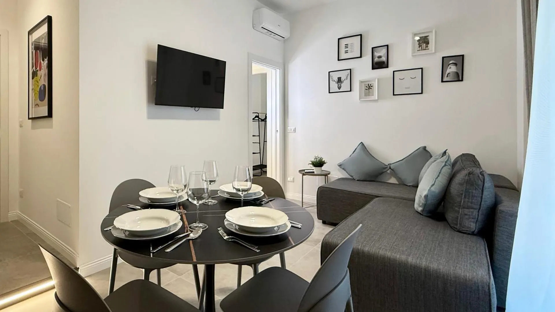 Laus Andrea Da Bari Luxury Design Apartment 1
