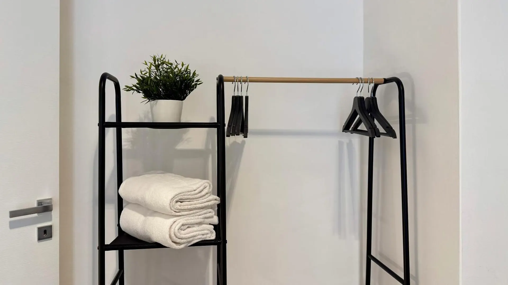 Laus Andrea Da Bari Luxury Design Apartment 1