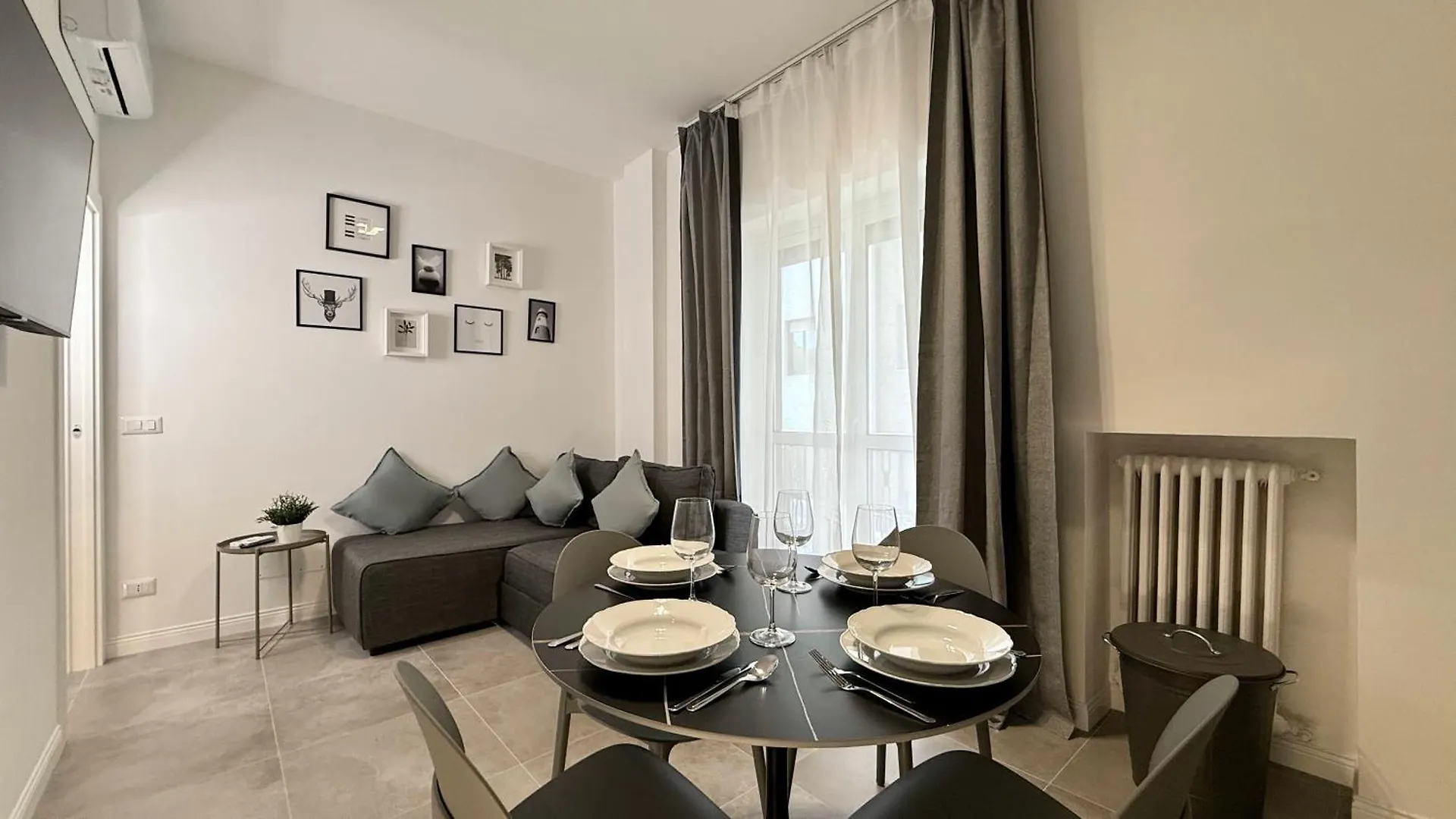 Laus Andrea Da Bari Luxury Design Apartment 1 0*,  Italië